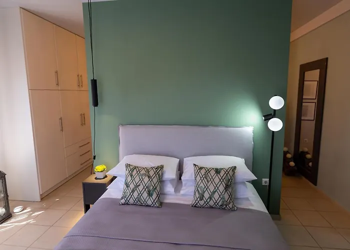 Magnolia - In * Kalamáta