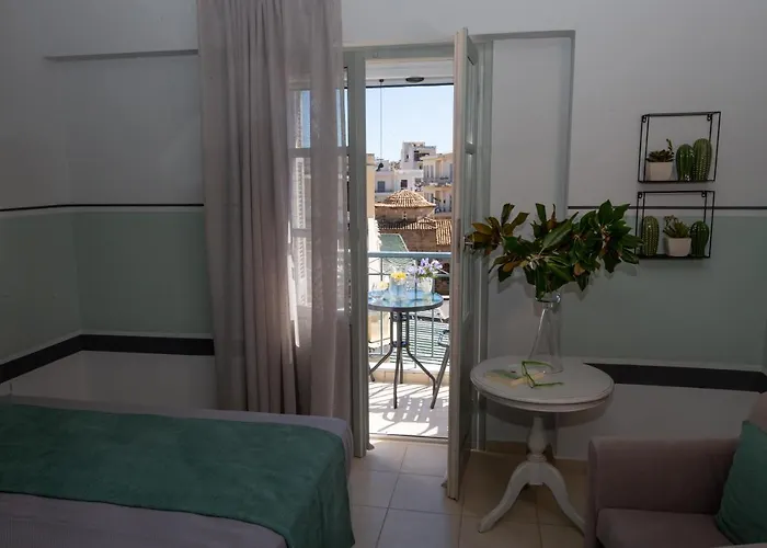 Magnolia - In * Kalamata